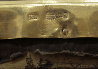 Антикварная икона Христа Спасителя в окладе с выемчатой эмалью - фото 4