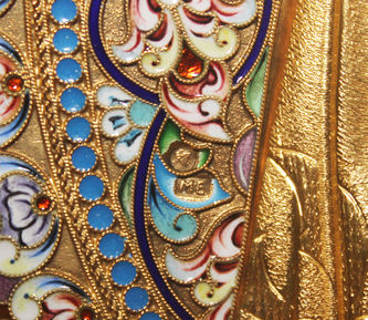 Старинная икона "Богоматерь Казанская" в серебряном окладе с расписной эмалью - фото 3