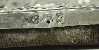 Редкая старинная икона "Святая Улита и святой Кирик" в серебряном окладе - фото 3