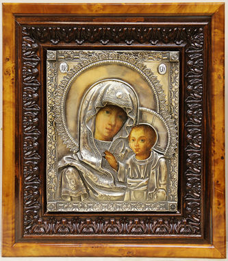 Старинная икона "Казанская Божья Матерь" в серебряном окладе - фото 5