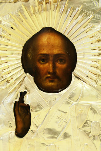 Антикварная икона "Святитель Николай Чудотворец" в окладе - фото 2