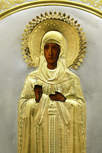 Мастер Зверев Николай Николаевич (1898-1912)
Старинная икона "Святая княгиня Ольга" - фото 2