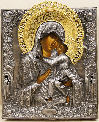 Мастер-ювелир Кривоногов Михаил Васильев
Старинная икона "Богоматерь Толгская" в окладе с предстоящими