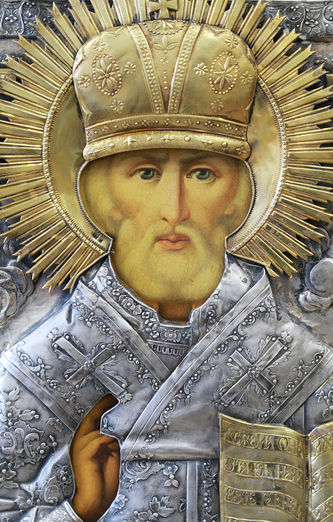 Большая старинная икона "Святитель Николай Чудотворец" в окладе - фото 2