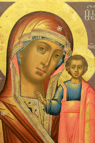 Старинная икона "Богоматерь Казанская" с золотыми полями - фото 2