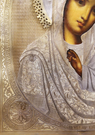 Старинная икона "Богоматерь Казанская" в окладе с меандром - фото 3