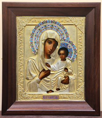 Фабрика Семена и Петра Галкиных
Старинная икона "Богоматерь Иверская" в окладе с эмалью - фото 4