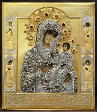 Старинная икона "Иверская Богоматерь" в окладе с камнями, зернью и сканью