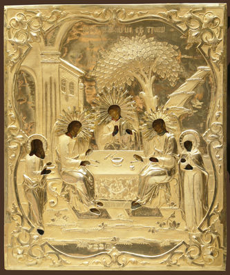 Старинная икона "Троица Ветхозаветная" в барочном окладе